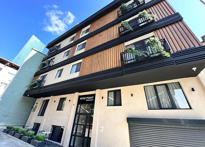 Rose Point Residence