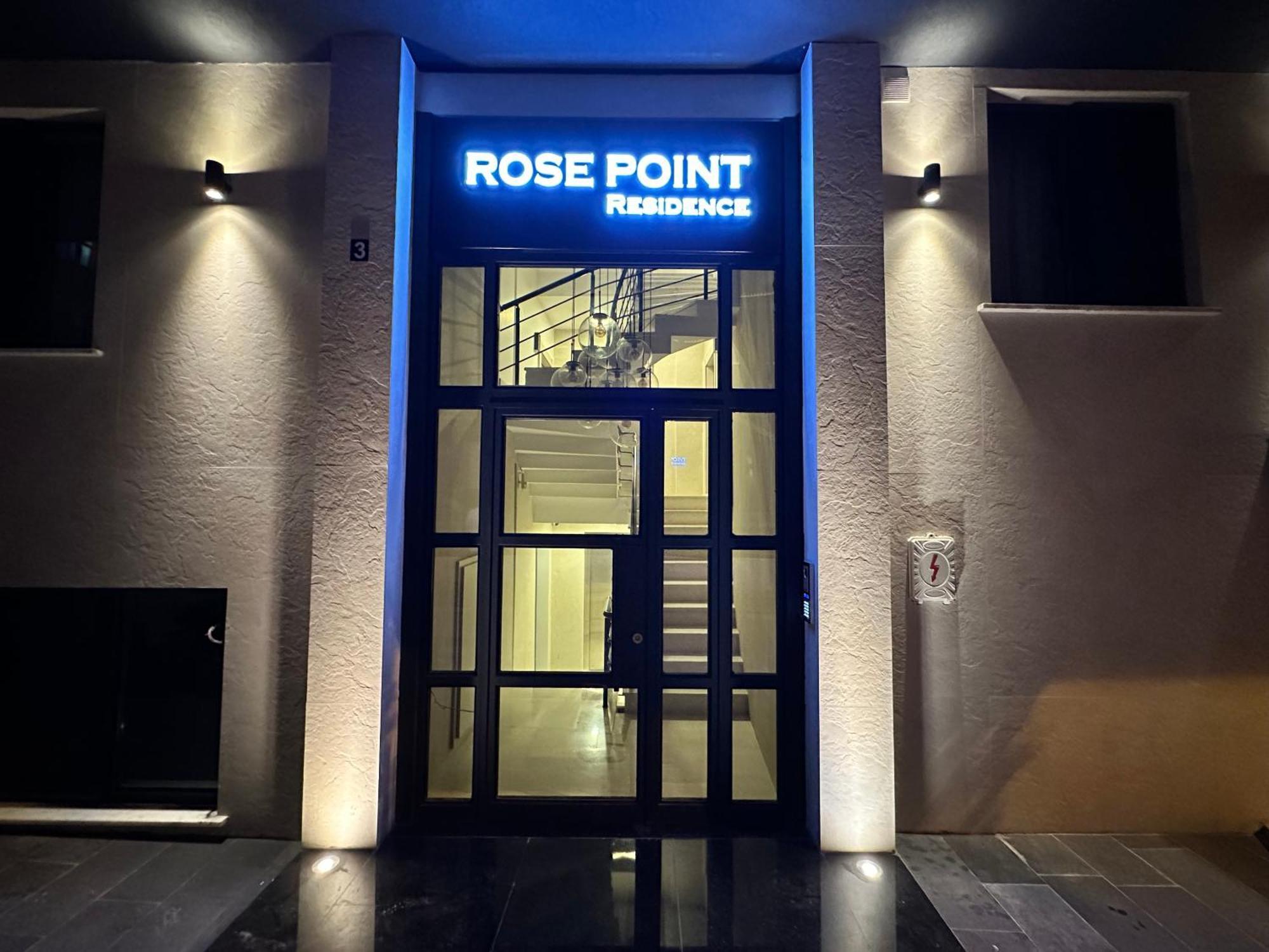 Apartament Rose Point *
